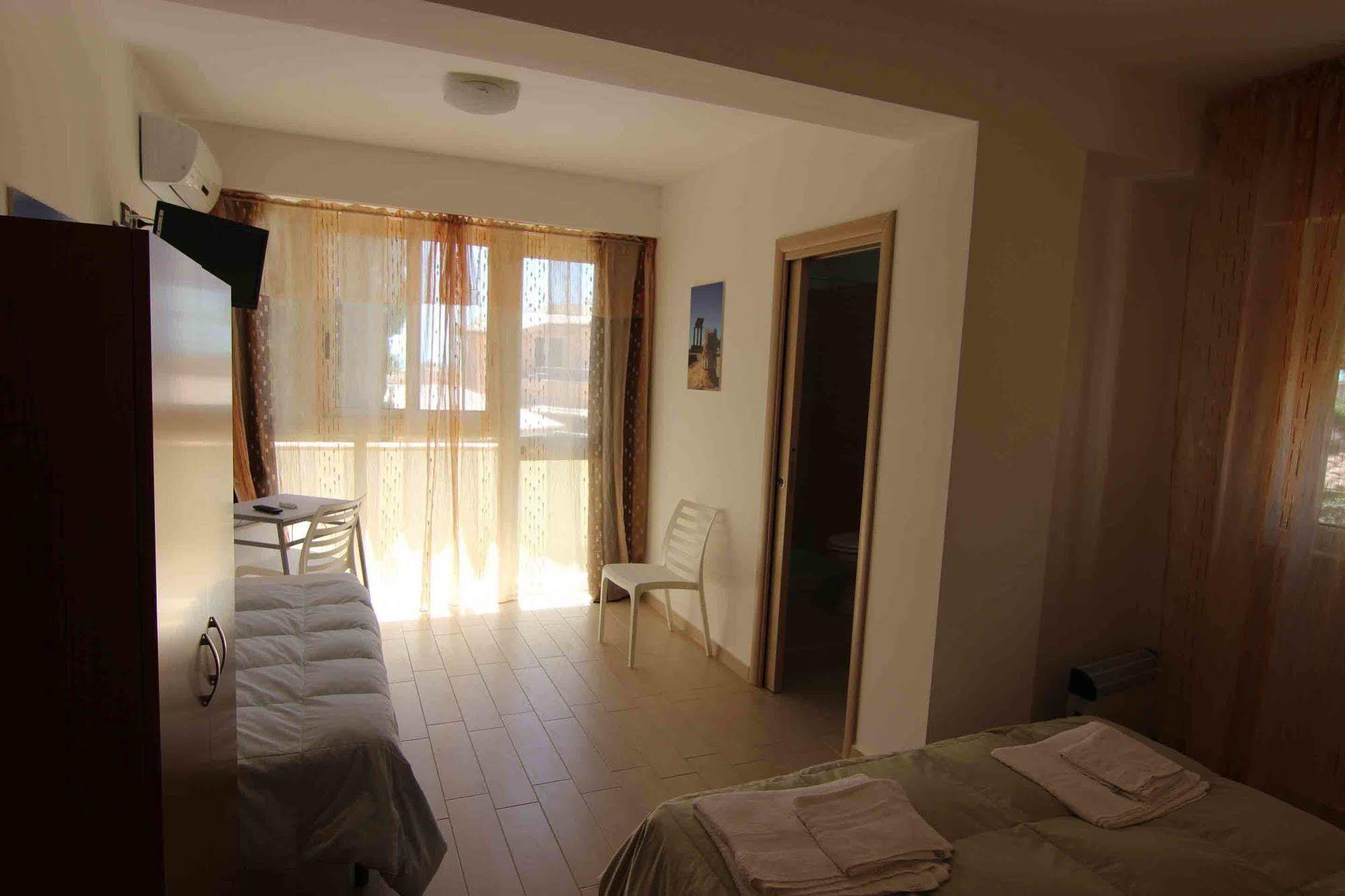 B&B Le Dune Beach San Leone Exterior foto
